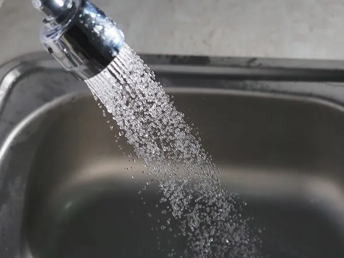 sink with running water